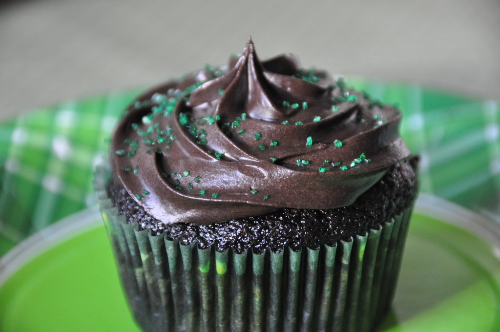 Dark Chocolate cupcakes with Spinach and Kale